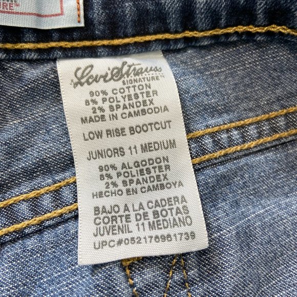 4/$20 Levi Strauss Medium Wash Low Rise Bootcut Jeans 11 Juniors - Picture 6 of 7